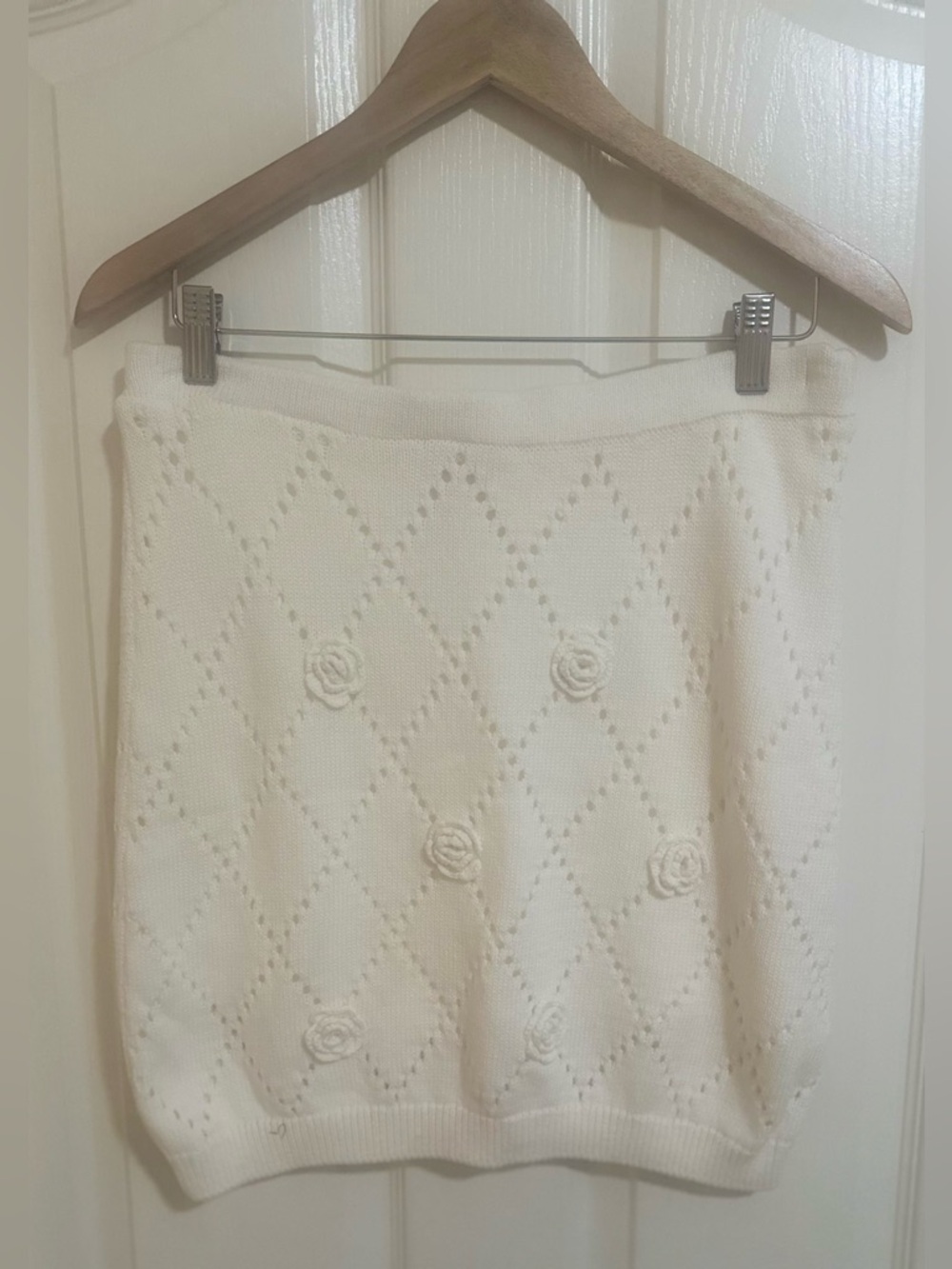 NWT Women’s Anthropologie Maeve 3D Floral Knit Mini Skirt Boho Classic Ivory L. - Picture 3 of 8